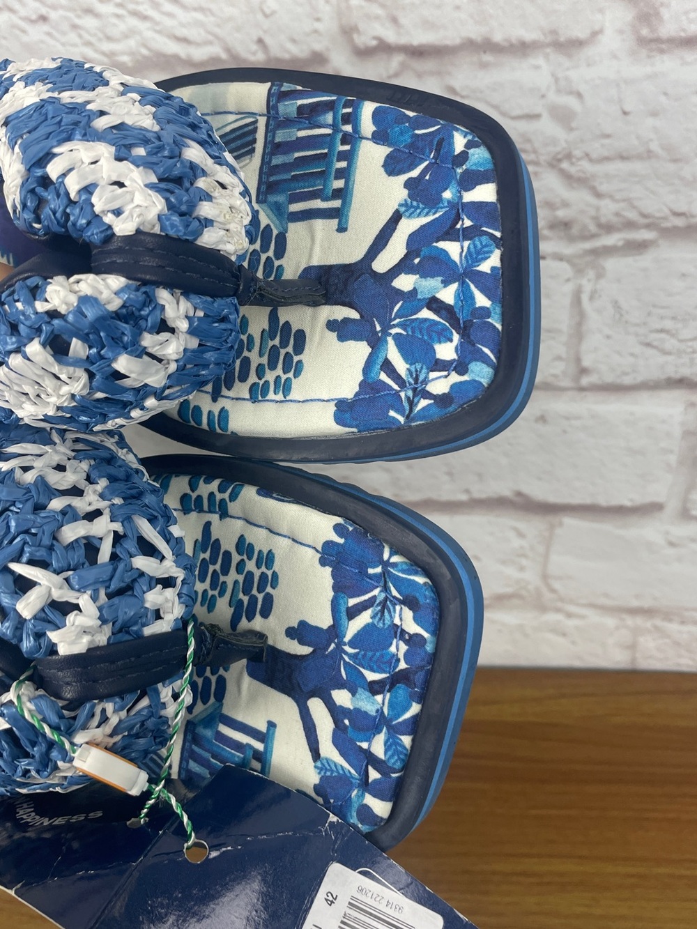 FARM Rio Sweet Rio Raffia Puffy Brazil Blue Tropical Flip Flop Sandals Size 10 - Picture 5 of 8